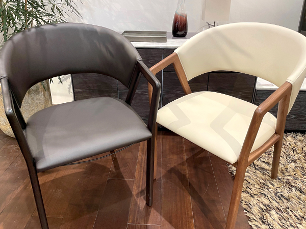 おすすめ 新商品のダイニングチェアのご紹介 Armonia ブログ