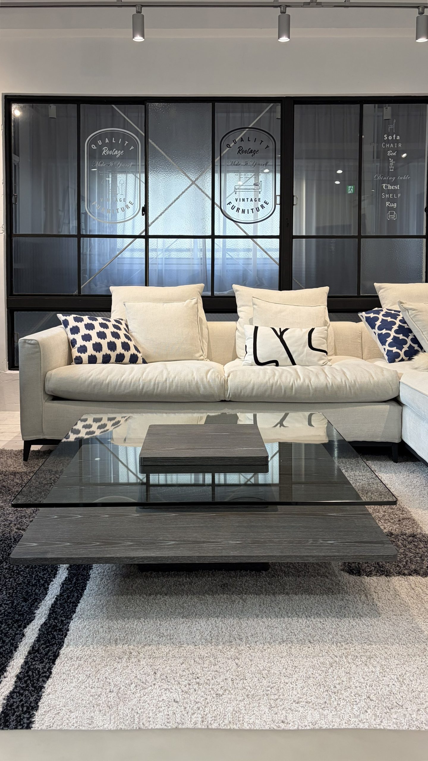 品格を纏うハイエンドソファRiva