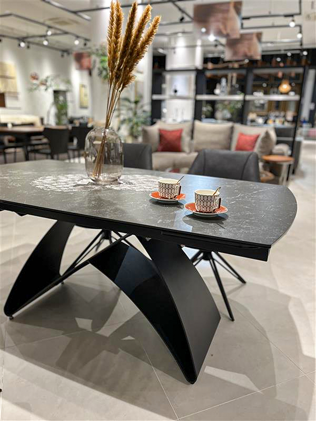 ダイニングテーブルJXD01の秋コーディネート