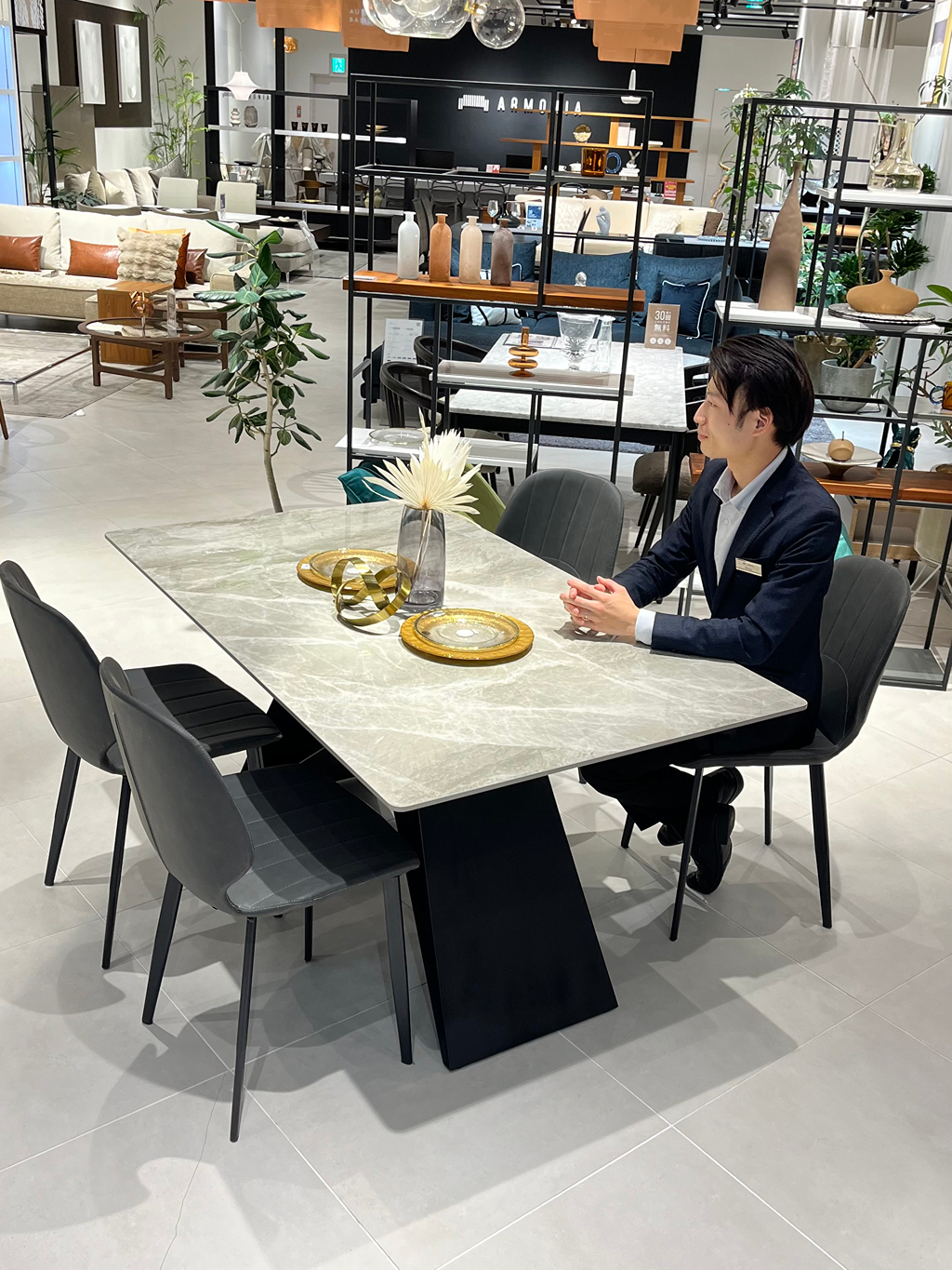 おすすめのセラミックダイニングテーブル