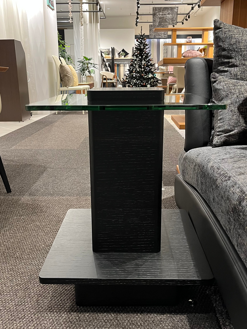 サイドテーブルのご紹介