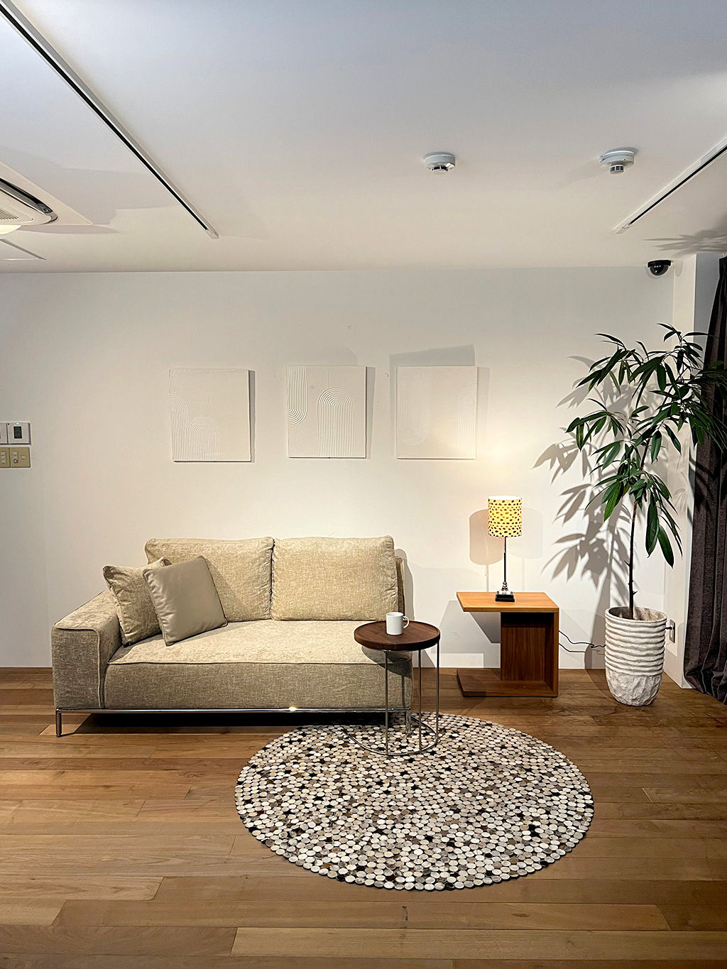 すっきり片付いた印象に！