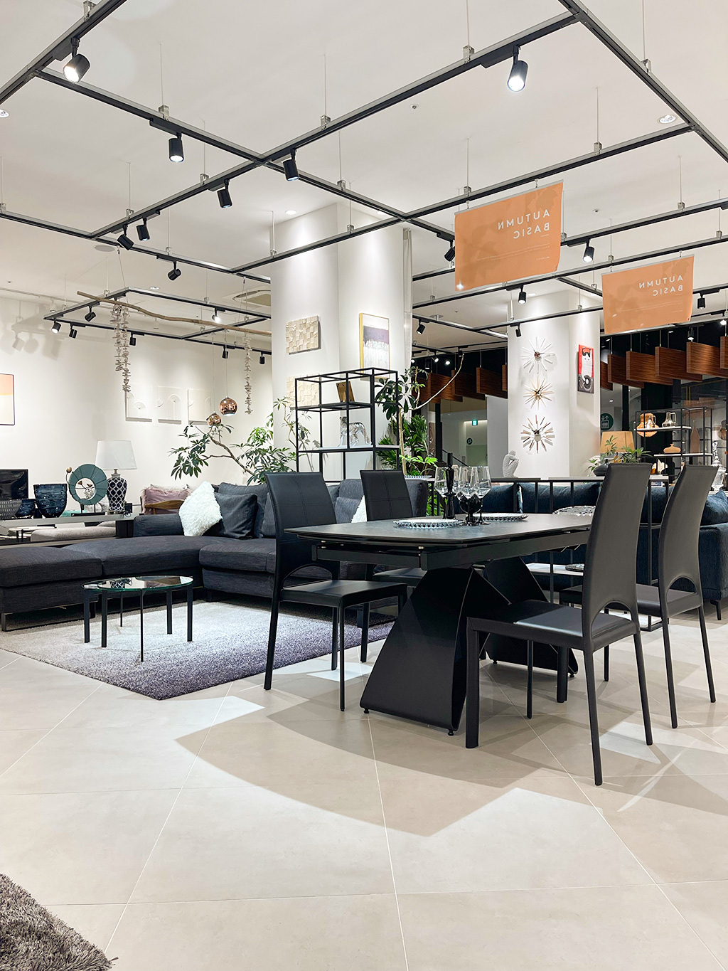 ブラックインテリア