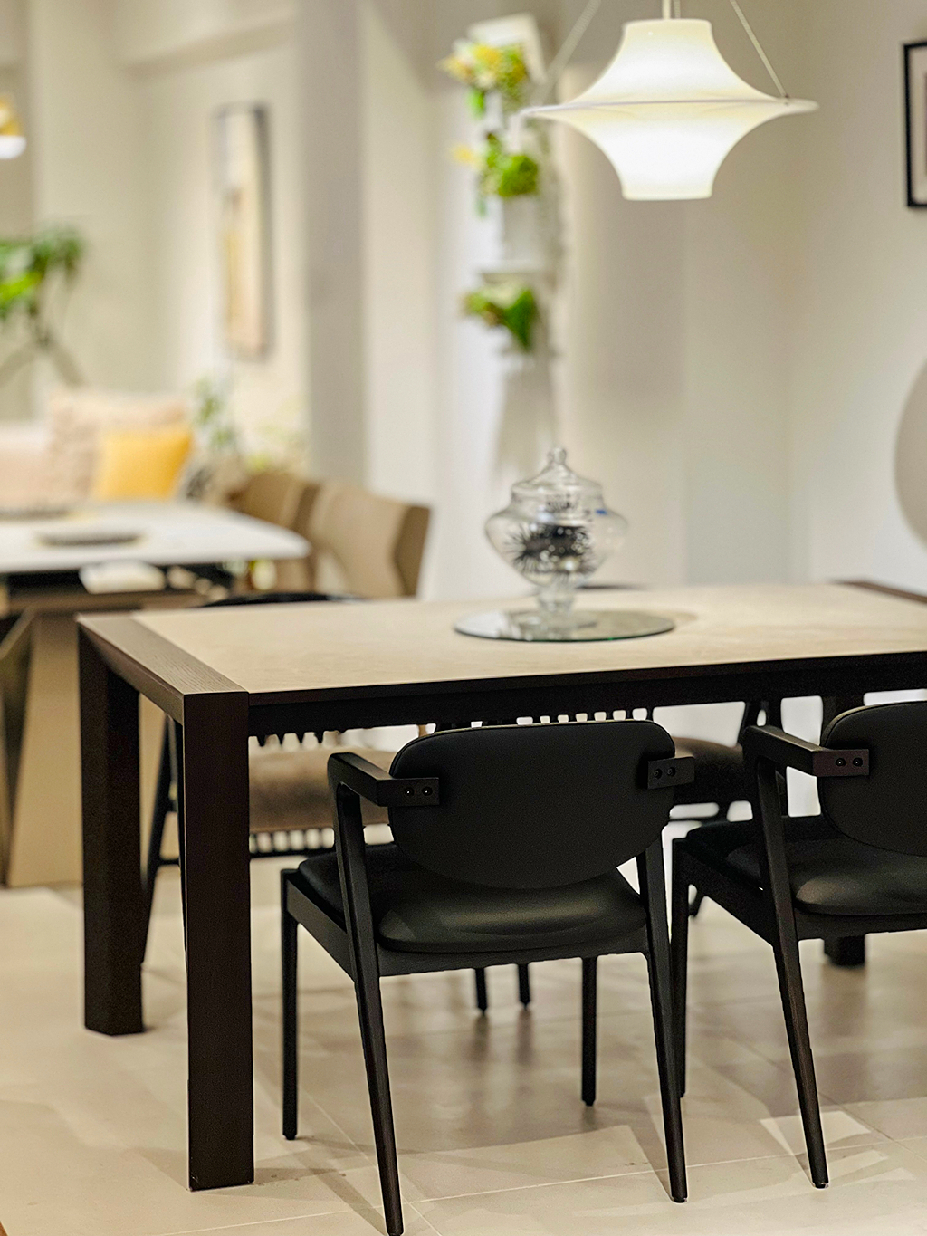 伸長式ダイニングの魅力