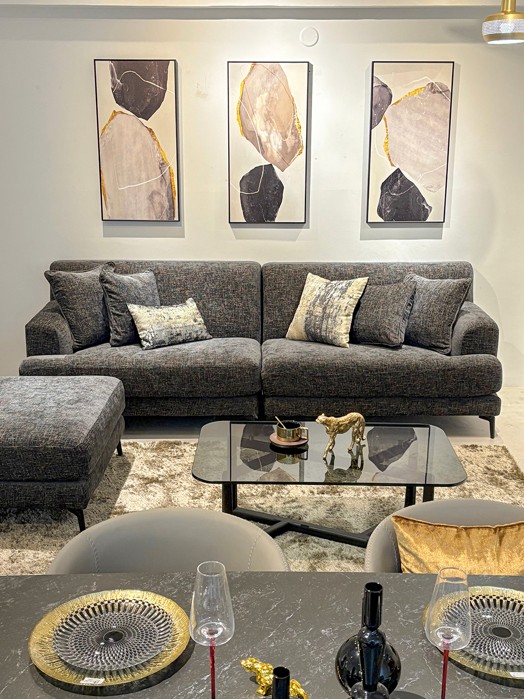 k-121を用いたモダンスタイル