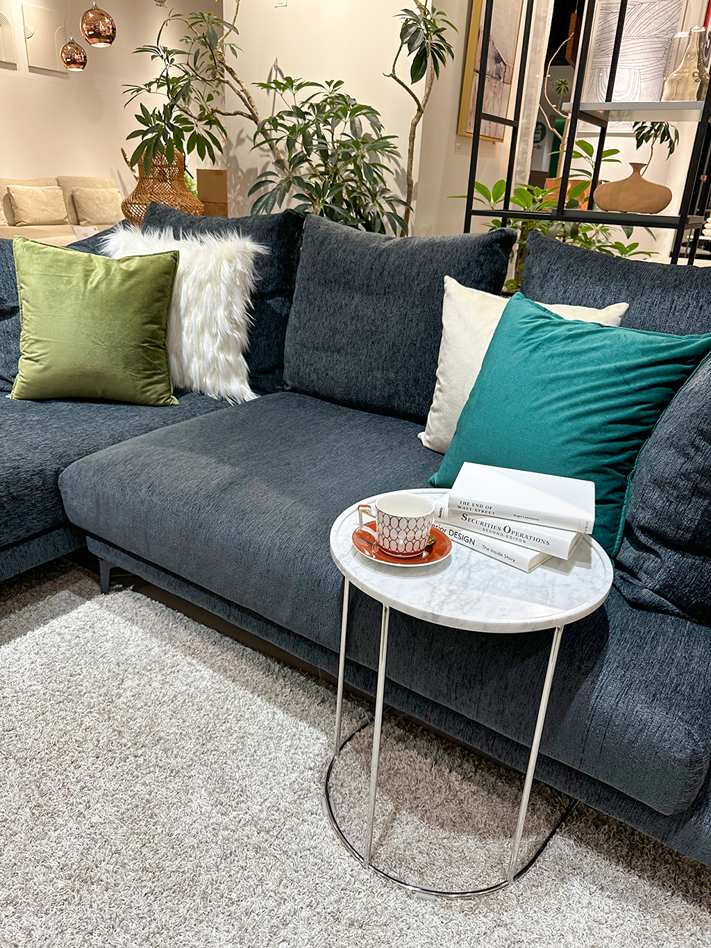 サイドテーブルのご紹介