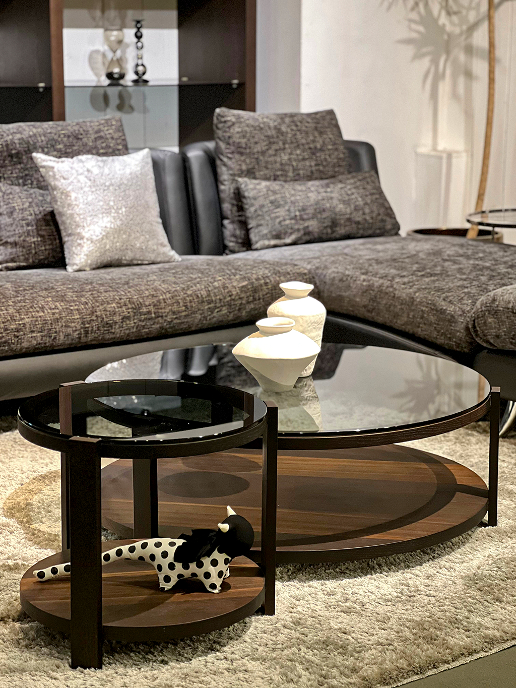 シックモダンなテーブル