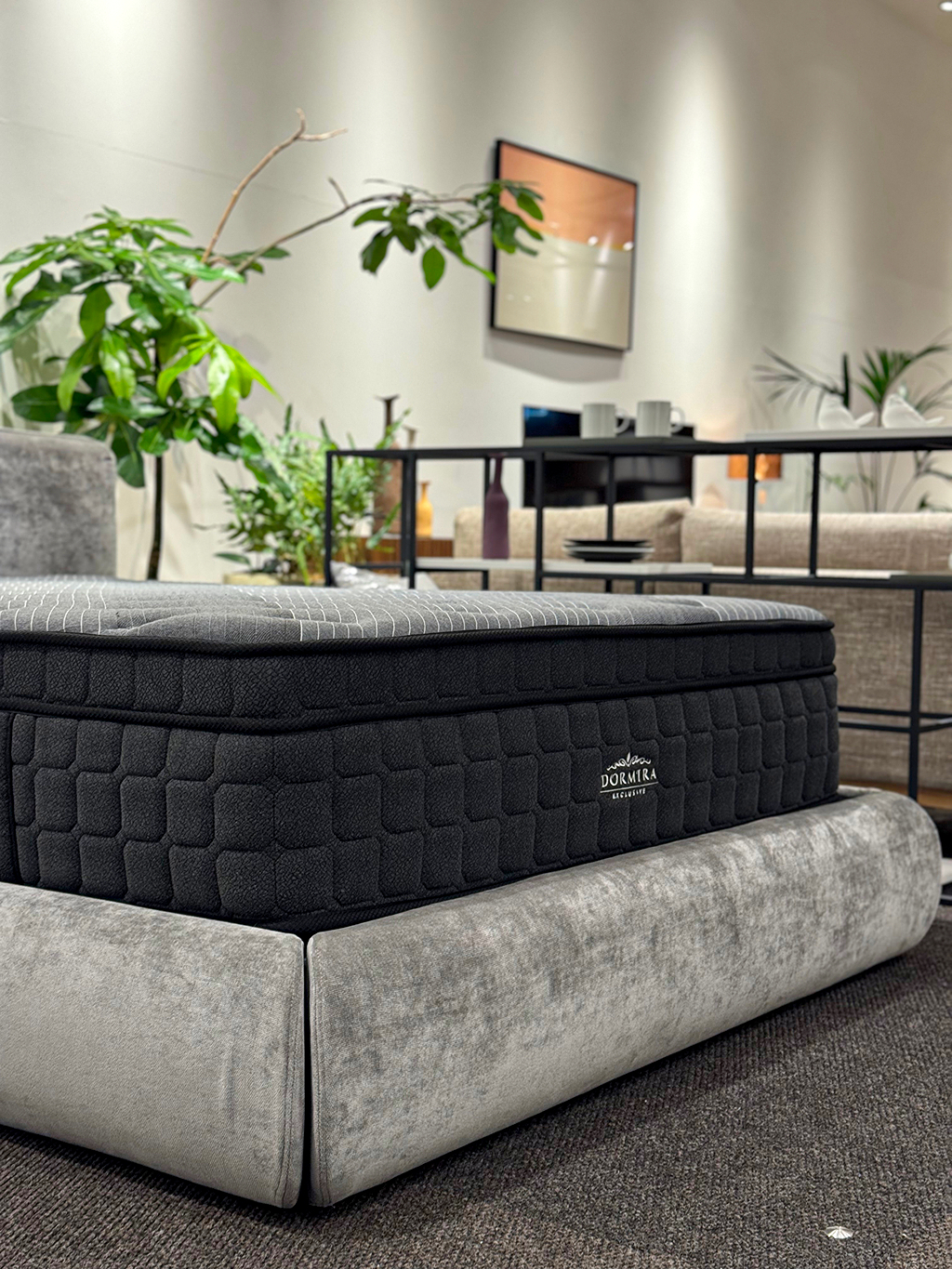 収納付き -　ラグジュアリーベッド