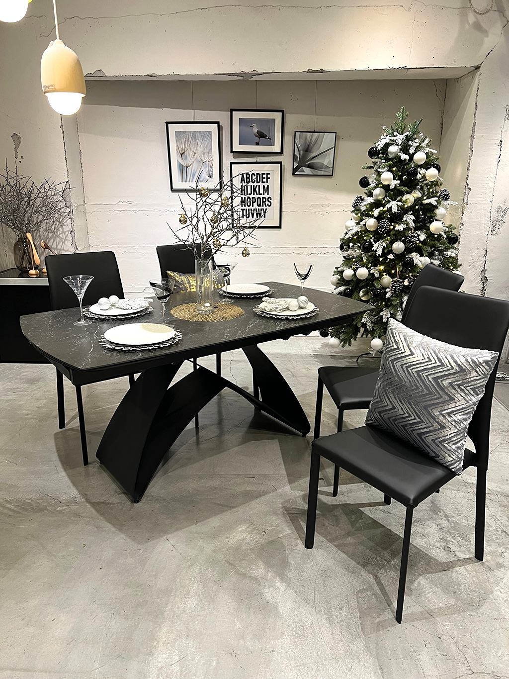 セラミックダイニングの魅力