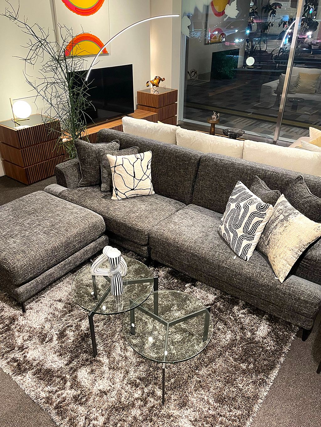 生地替えによりダークな雰囲気になったk-121